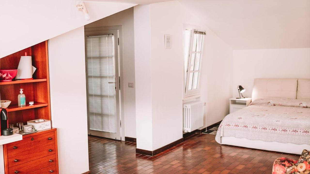 Casa Zoe Apartment Lezzeno Exterior photo